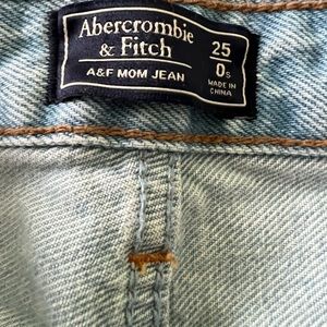 Abercrombie Mom Jeans